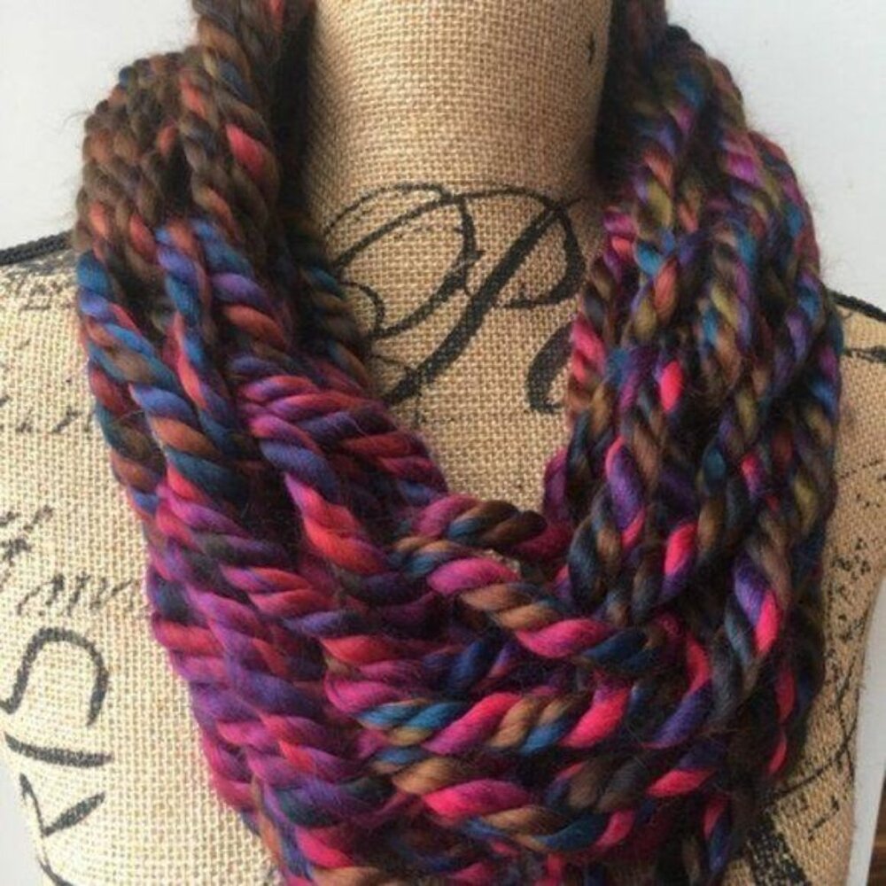 Boutique Handmade Infinity Scarf New Multicolor Purple Casual Streetwear OS - Picture 2 of 8